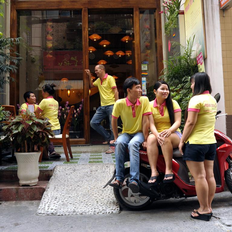 Pink Tulip Hotel Ho Chi Minh-staden Exteriör bild